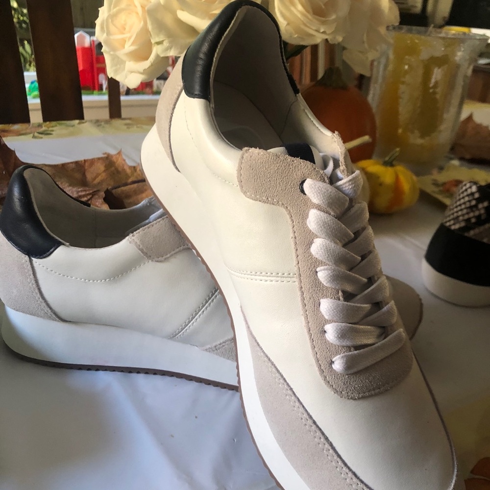 Sneakers - brand new